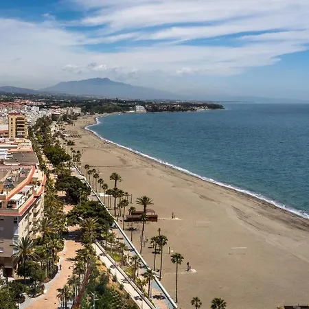 Casa Maritimo Centro Historico Apartment Estepona